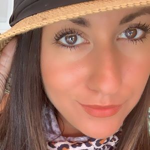 Meet your Posher, Leilani